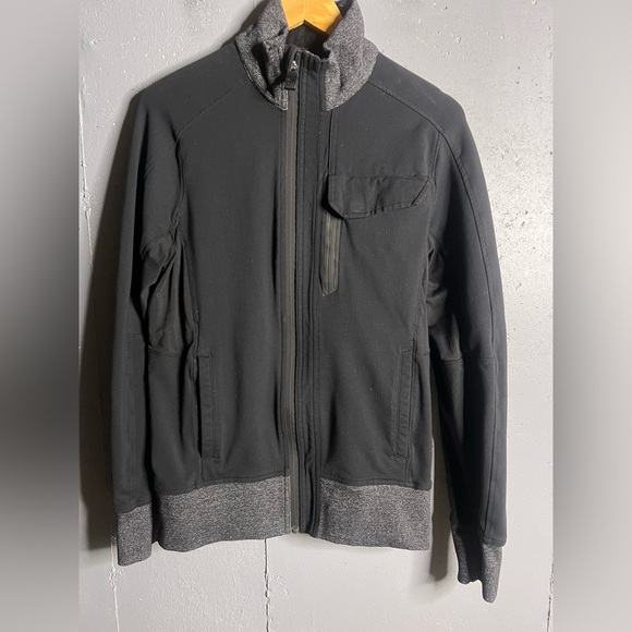 Lululemon post gravity Men’s  black Jacket in size M - Picture 1 of 9